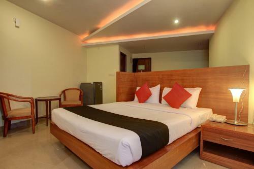 Hotel Capital O 75127 The Grand Jaycee