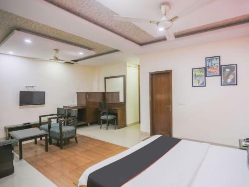 Hotel Oyo 79246 Collection O Chand Palace