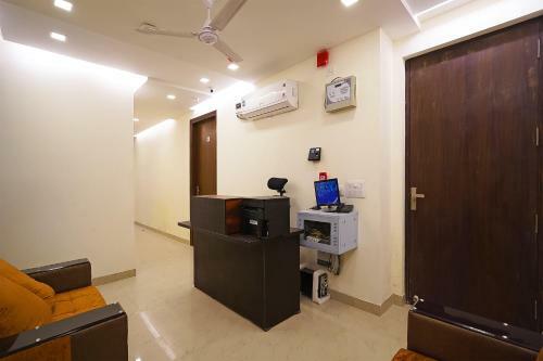 Oyo 79902 Flagship Hotel Sanjay