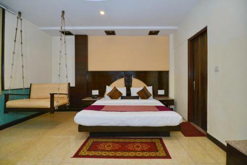 Hotel Baba Deluxe - New Delhi Railway Station