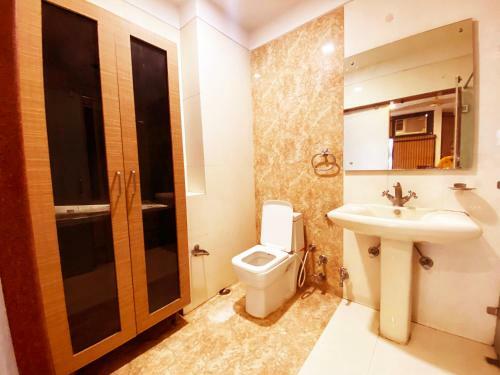 Hotel Baba Deluxe - New Delhi Railway Station