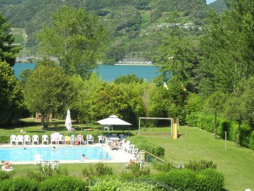 Hotel Albergo Miralaghi