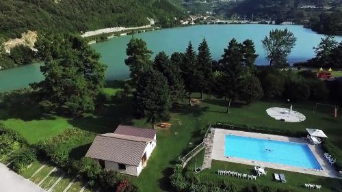 Hotel Albergo Miralaghi