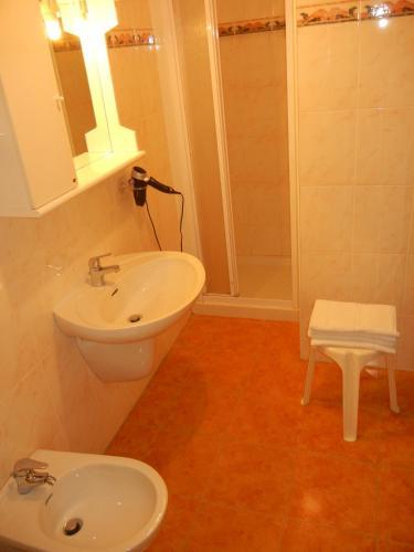 Hotel Albergo Miralaghi