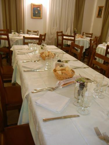 Hotel Albergo Miralaghi