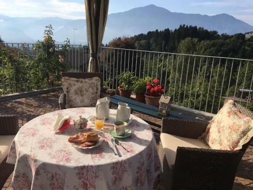 Bed & Breakfast Monti Del Sole