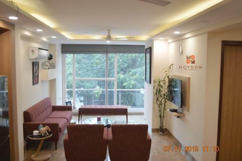 Hostal Moydom 3bhk Ultra Modern Apparment Opp Nfc Market