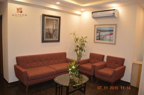 Hostal Moydom 3bhk Ultra Modern Apparment Opp Nfc Market