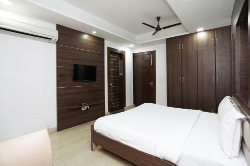 Hotel Spot On 73921 Surya Inn