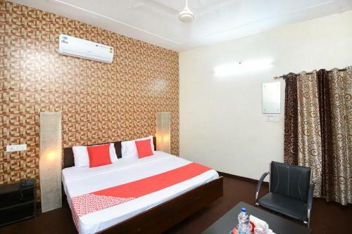 Hotel Oyo 33024 Urban Guest House