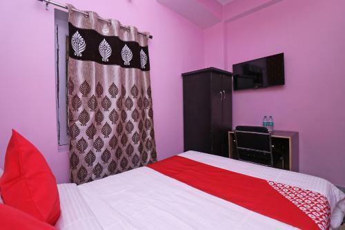 Oyo 33471 Hotel Magadh Empire
