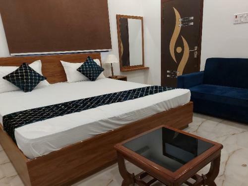Hotel Capital O 79860 Vista Palace
