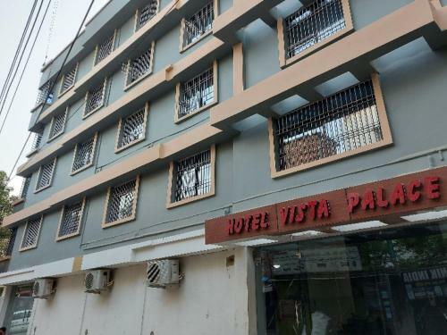 Hotel Capital O 79860 Vista Palace