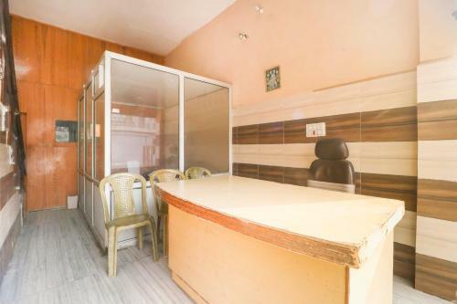 Oyo 67253 Hotel Andrew's