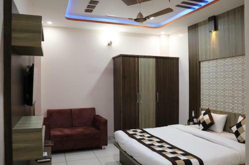 Hotel Krishna Orbit
