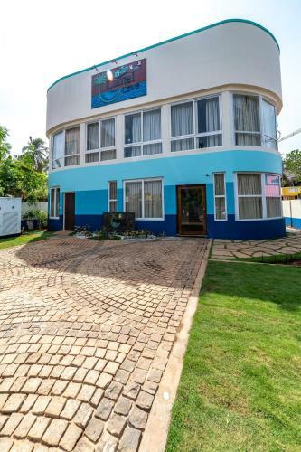 Hotel Lamel Cove Beach Resort