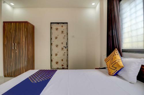 Spot On 78530 Hotel Shree Nivas