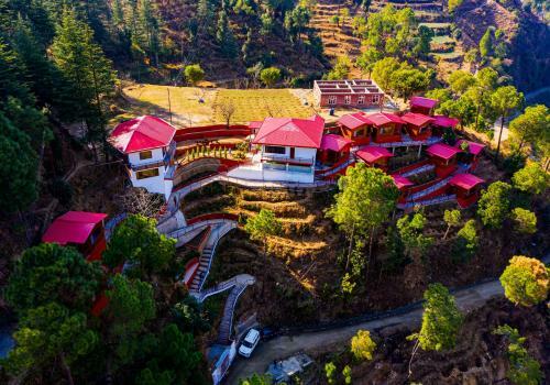 Hotel Chiranjeev Slopey Hill Resort