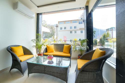 Summit Sanctum Hotel & Spa