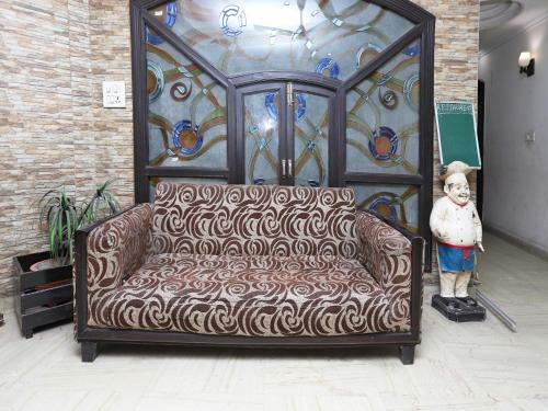 Oyo 43150 Hotel Uttam Heritage