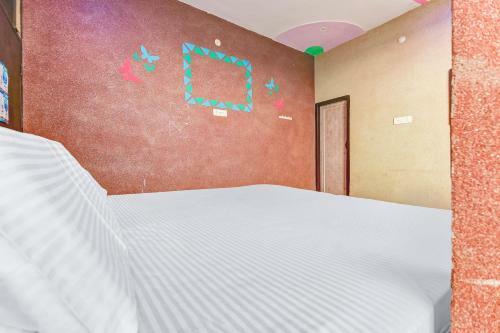 Spot On 62430 Galaxy Star Hotel