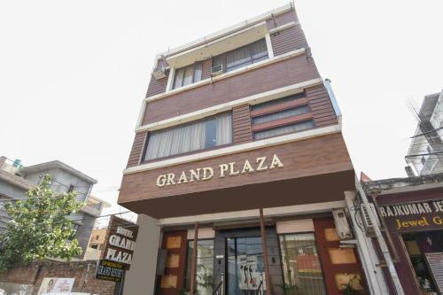 Capital O74375 Hotel Grand Plaza