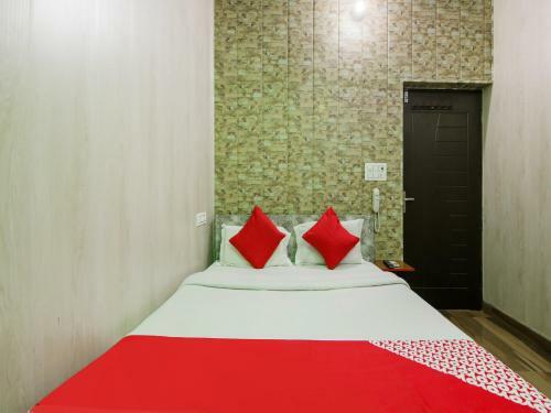 Oyo 75164 Hotel V3 Star