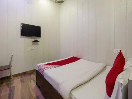 Oyo 75164 Hotel V3 Star