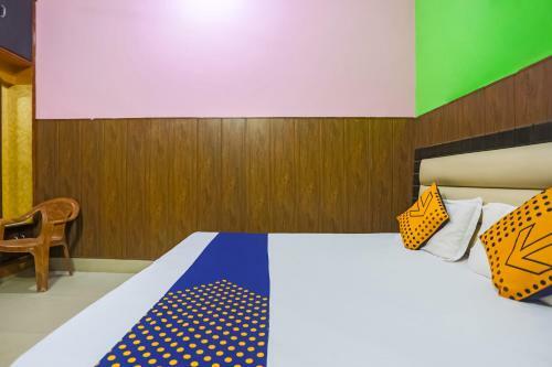 Hotel Spot On 77029 Sahil Palace