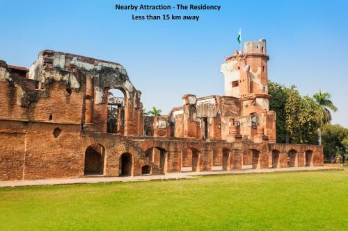 Hotel Spot On 77029 Sahil Palace