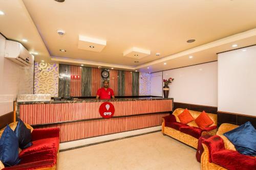 Oyo 794 Hotel East Palace