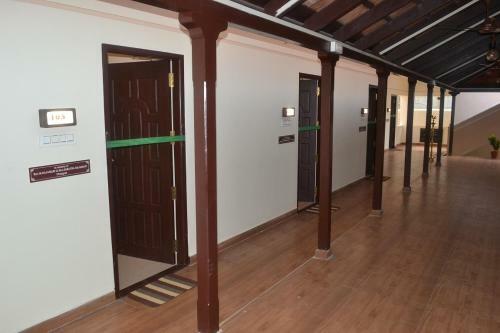 Hotel Ymca Program Centre
