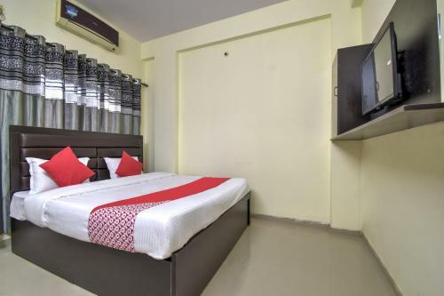 Hotel Oyo 71736 Happy Stay Inn