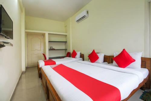 Hotel Oyo 76215 Royal Residency