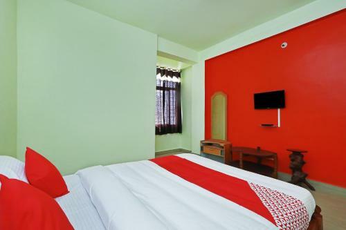 Hotel Oyo 24623 Chetana Residency