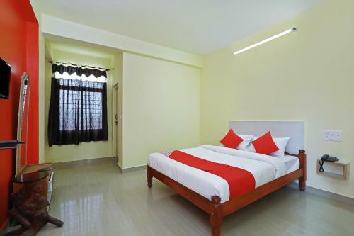 Hotel Oyo 24623 Chetana Residency