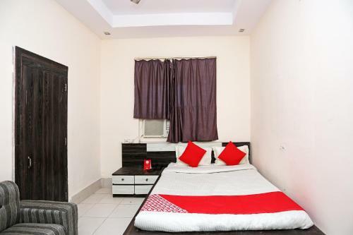Oyo 28174 Hotel Sai Krupa