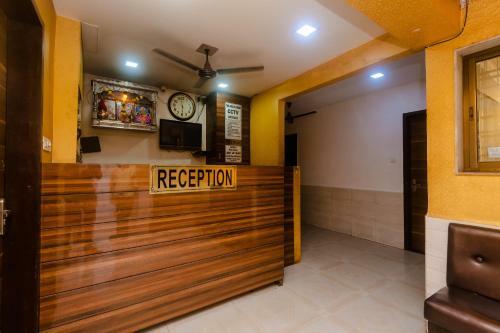 Hotel Oyo 37530 Selfie Dhaba