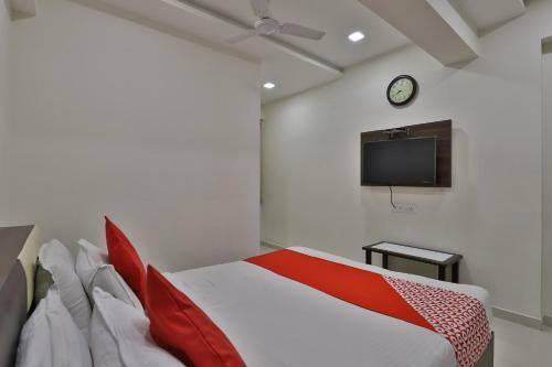 Oyo 40026 Hotel Acropole