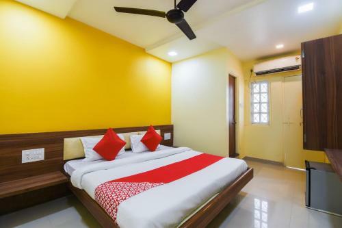 Oyo 45335 Hotel Ratan Deluxe