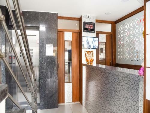 Hotel Oyo 60554 Blue Diamond Inn