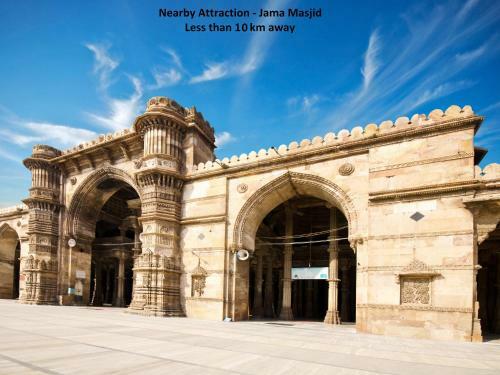 Spot On 66277 Hotel Sarovar Guest House