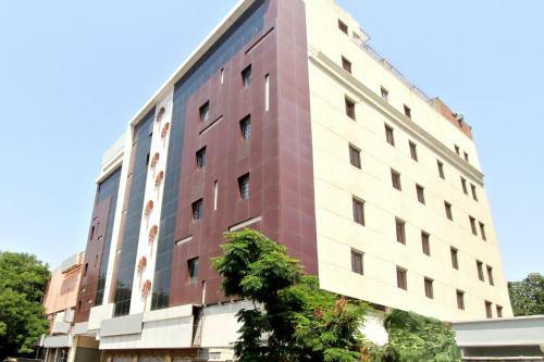 Hotel Oyo 26883 Vasundhara Guest House
