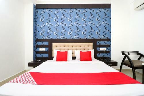 Oyo 8627 Hotel Space