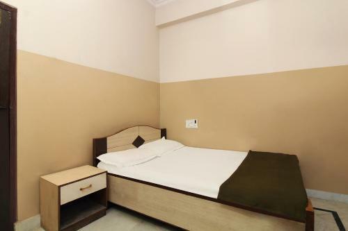 Spot On 37669 Hotel Shiva Sai Lodge