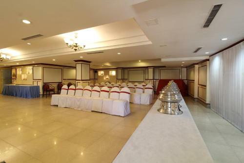 Capital O 1780 Hotel Belsons Taj Mahal