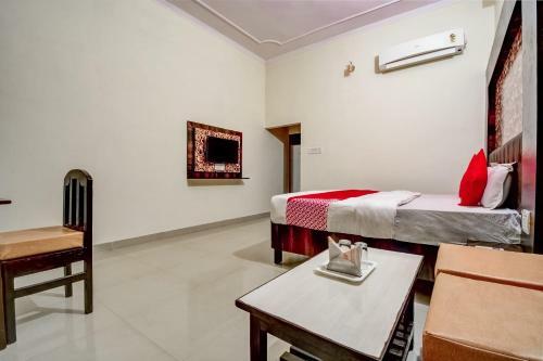 Oyo 19951 Hotel Saif