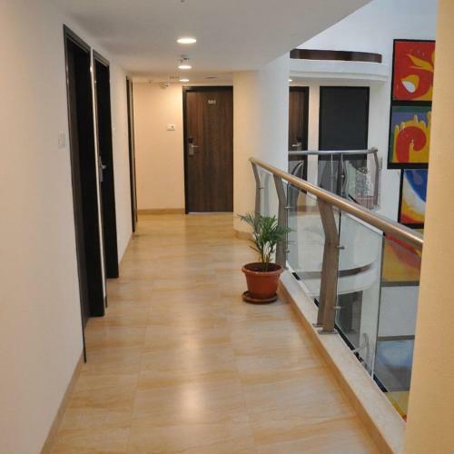 Incredible One Hotel