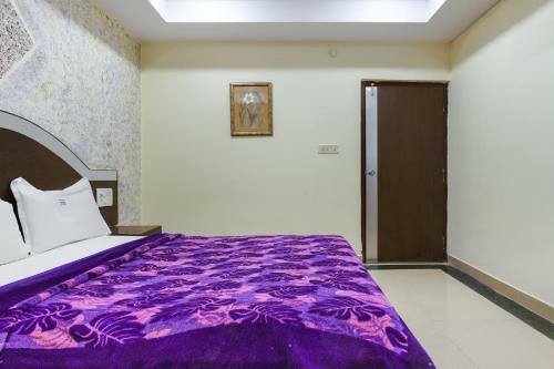 Spot On 49255 Hotel New Simran Palace