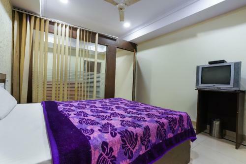 Spot On 49255 Hotel New Simran Palace